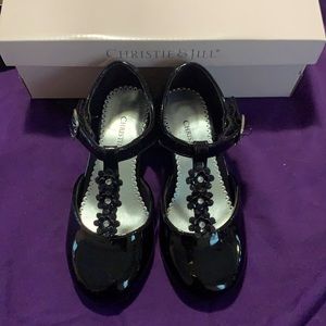 black dress shoes girls fancy With flowers